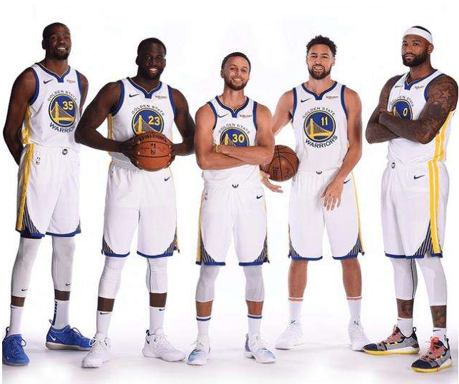 康宁汉姆：盛赞队友拥有振金手指，盼其冲击最佳防守球员（康宁汉姆力赞队友具“振金之手”，期待其角逐最佳防守球员）