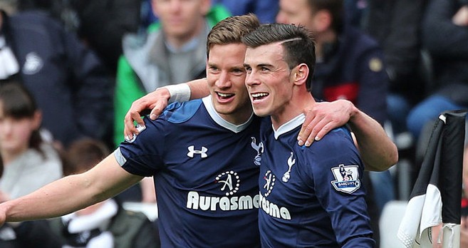 C罗为合作的AI网站宣传，视频中梅罗之争再次成为话题