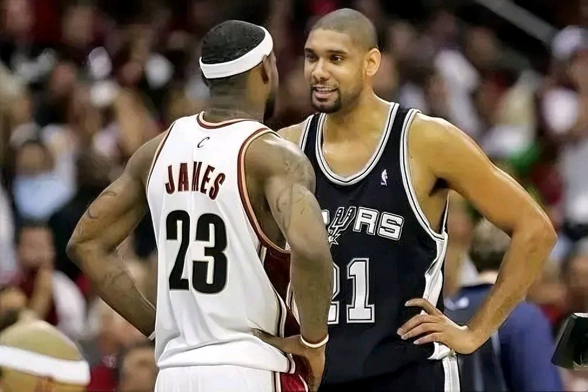 意媒：米兰、国米、尤文看上焦瓦内，维罗纳要价不低于1800万（意媒：米兰、国米与尤文相中焦瓦内，维罗纳标价至少1800万）