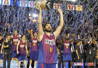 本赛季欧冠最年长进球榜：奥巴梅扬、格列兹曼、范戴克前三（欧冠本季最年长射手榜：奥巴梅扬、格列兹曼、范戴克位列前三）