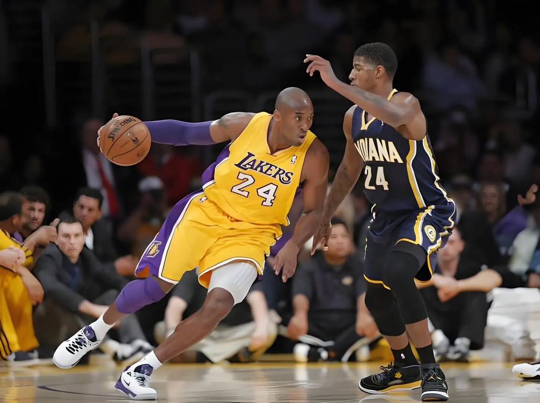 图赫尔考虑世界杯高温让替补球员留更衣室（担忧世界杯高温，图赫尔让替补留在更衣室）