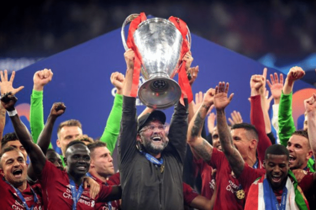 利物浦直接加点钱拿维尔茨去和皇马换修斯算了（利物浦再添点转会费，用维尔茨同皇马交换维尼修斯不就行了）