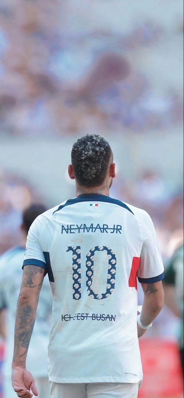 泰晤士报：竞标欧冠失败后，网飞考虑争夺部分英超转播权（泰晤士报：欧冠竞标失利后，网飞考虑竞逐英超部分转播权）